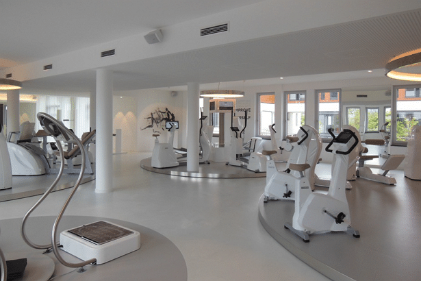 Achieving Fitness Goals at My Health Club in Bakersfield, California