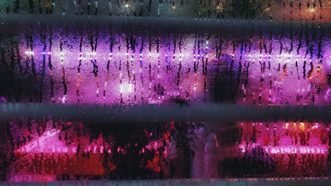 Photo Sweat-drenched treadmill